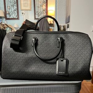 Michael Kors (MK) Hudson Logo Weekender Bag